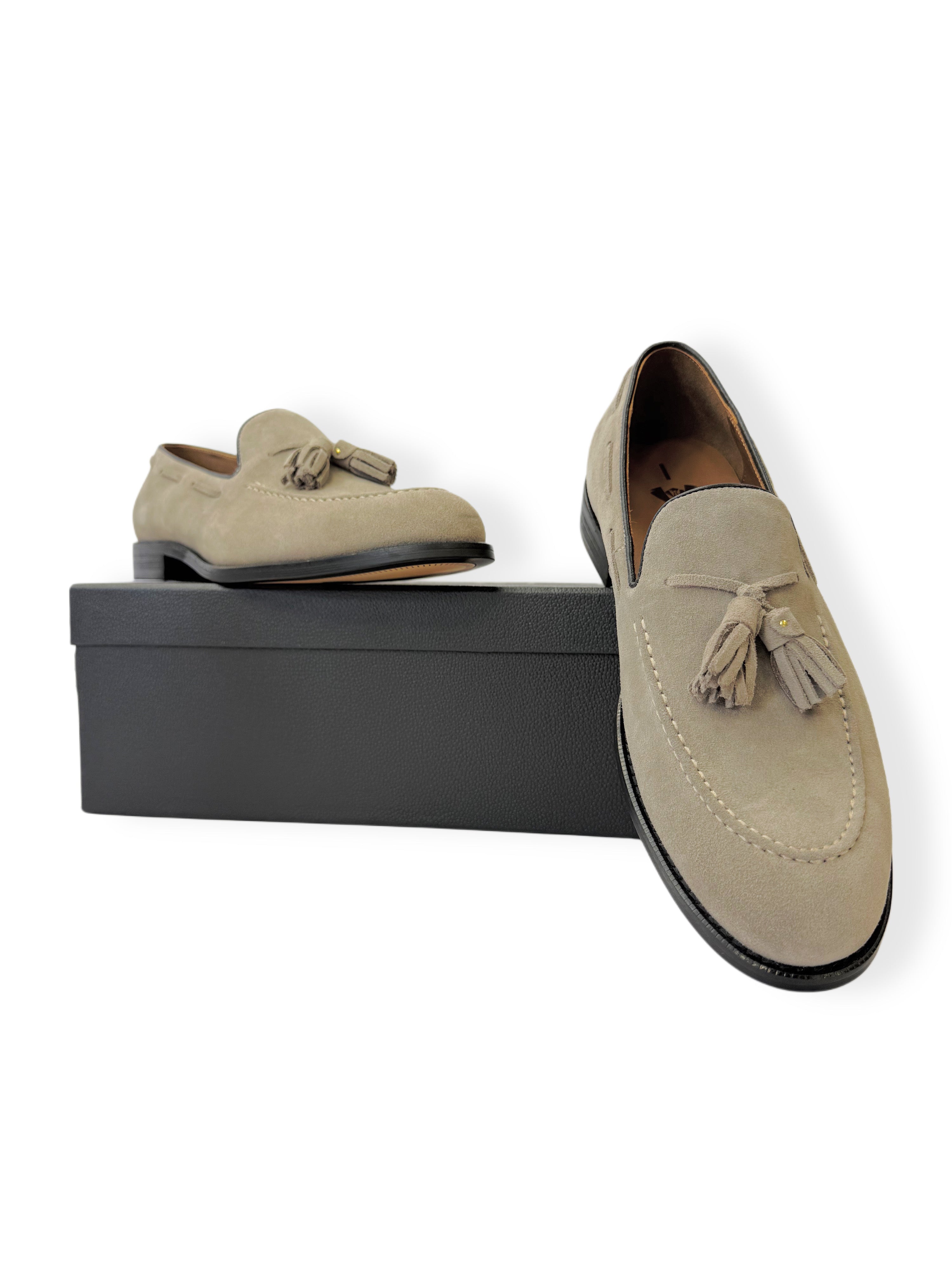 Fatou Wear Men's Classic Suede Loafers - Apricot