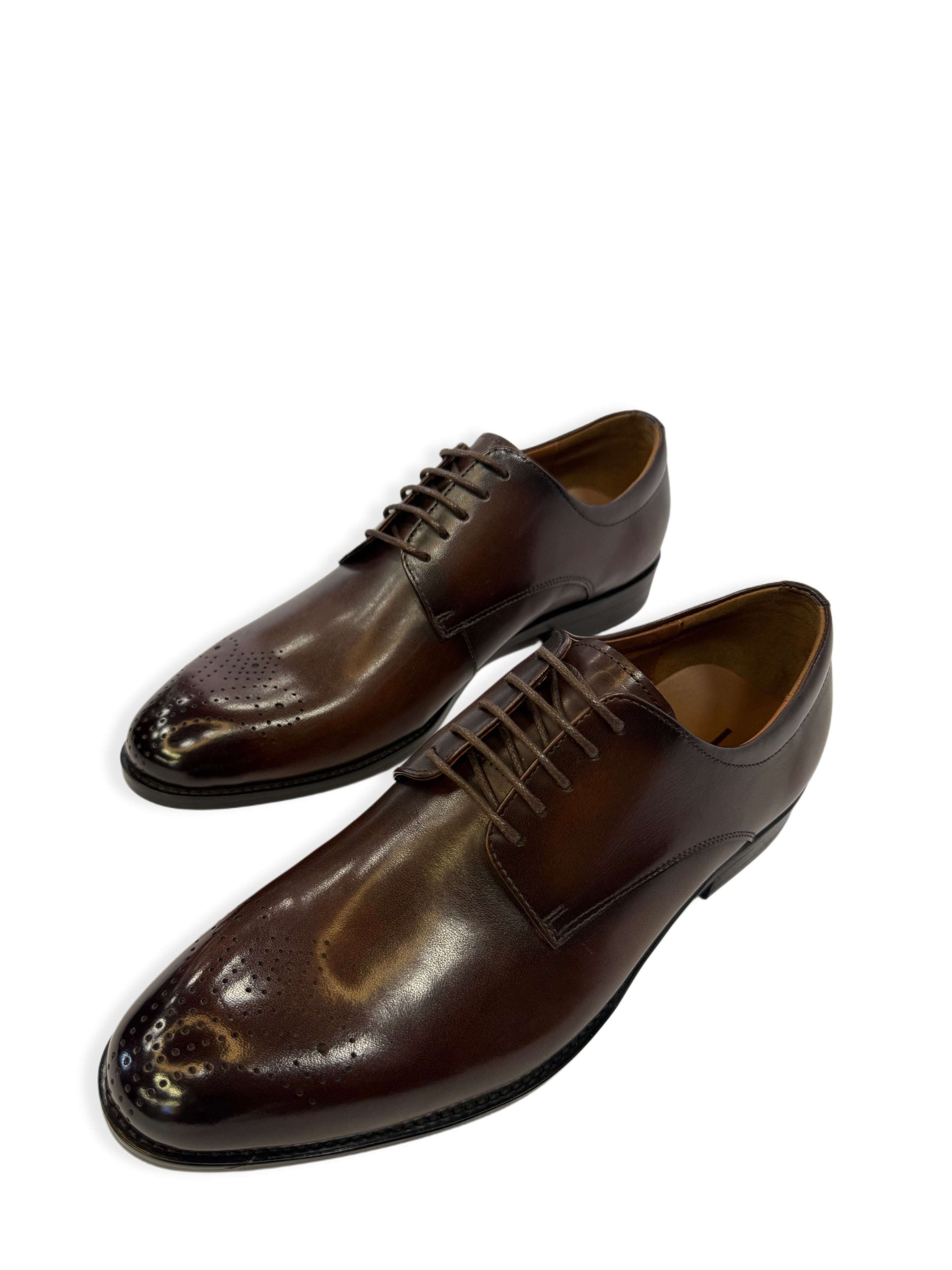 Classic Oxford Dress Shoes - Brown